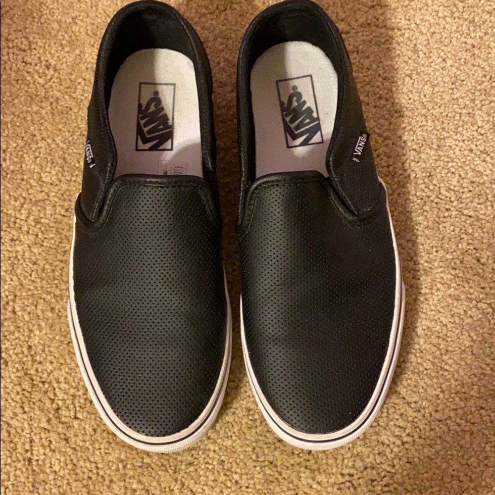 slip on leather vans